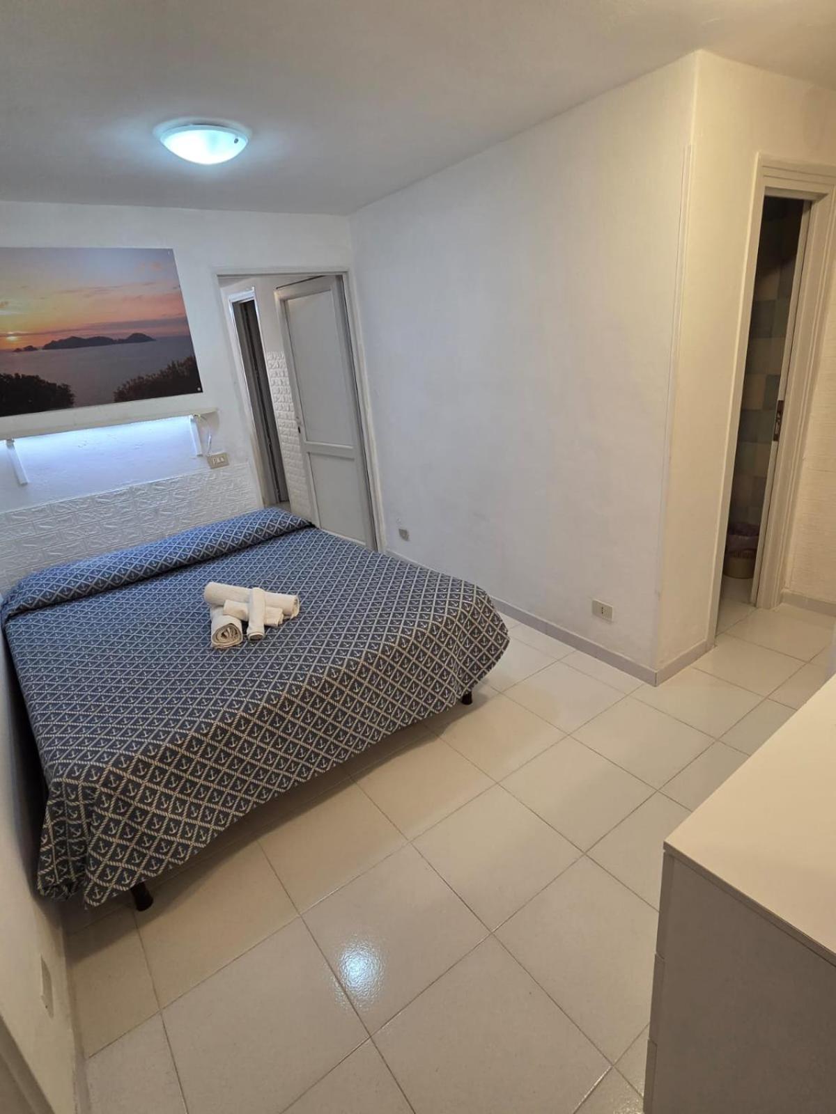 Agenzia Aprea Appartamenti Ponza Luaran gambar