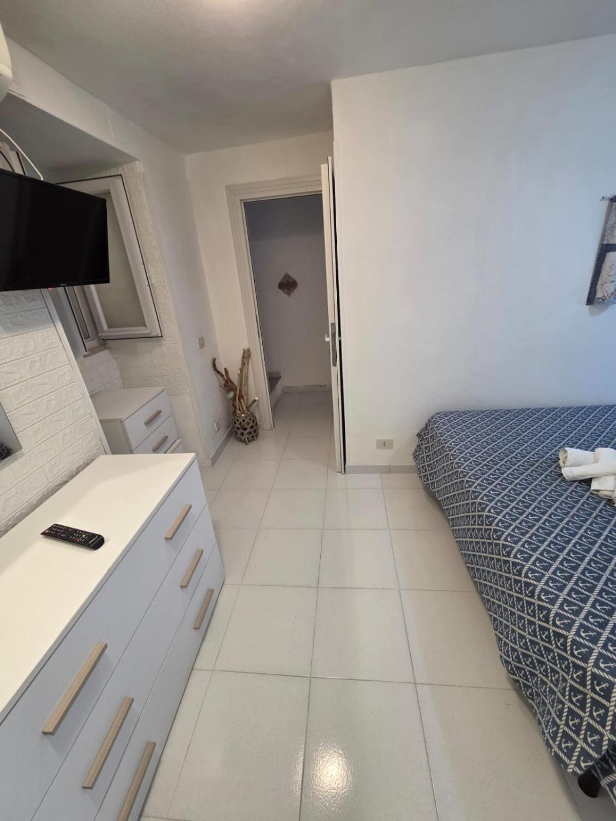 Agenzia Aprea Appartamenti Ponza Luaran gambar