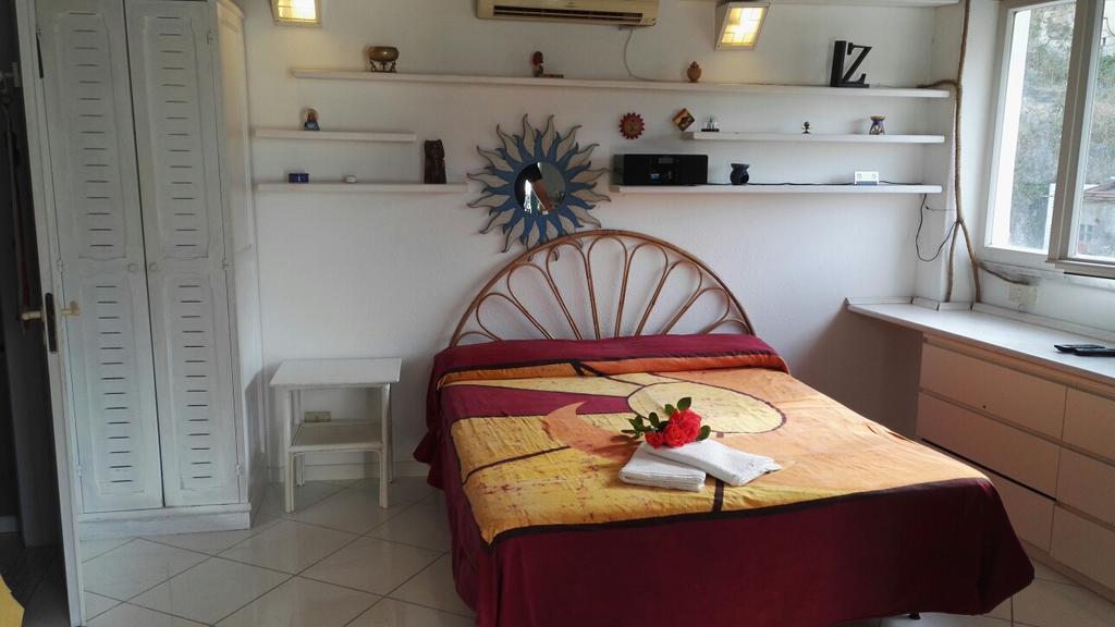 Agenzia Aprea Appartamenti Ponza Luaran gambar